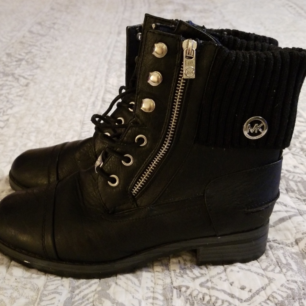 MK combat boots